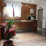 毕提尼酒店 酒店 3*